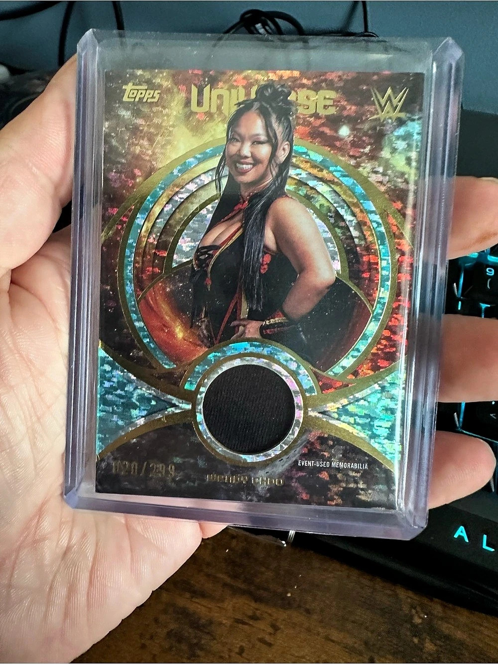 Topps Wendy Choo Universe Relic Card UR-WC Relic Card 120/299